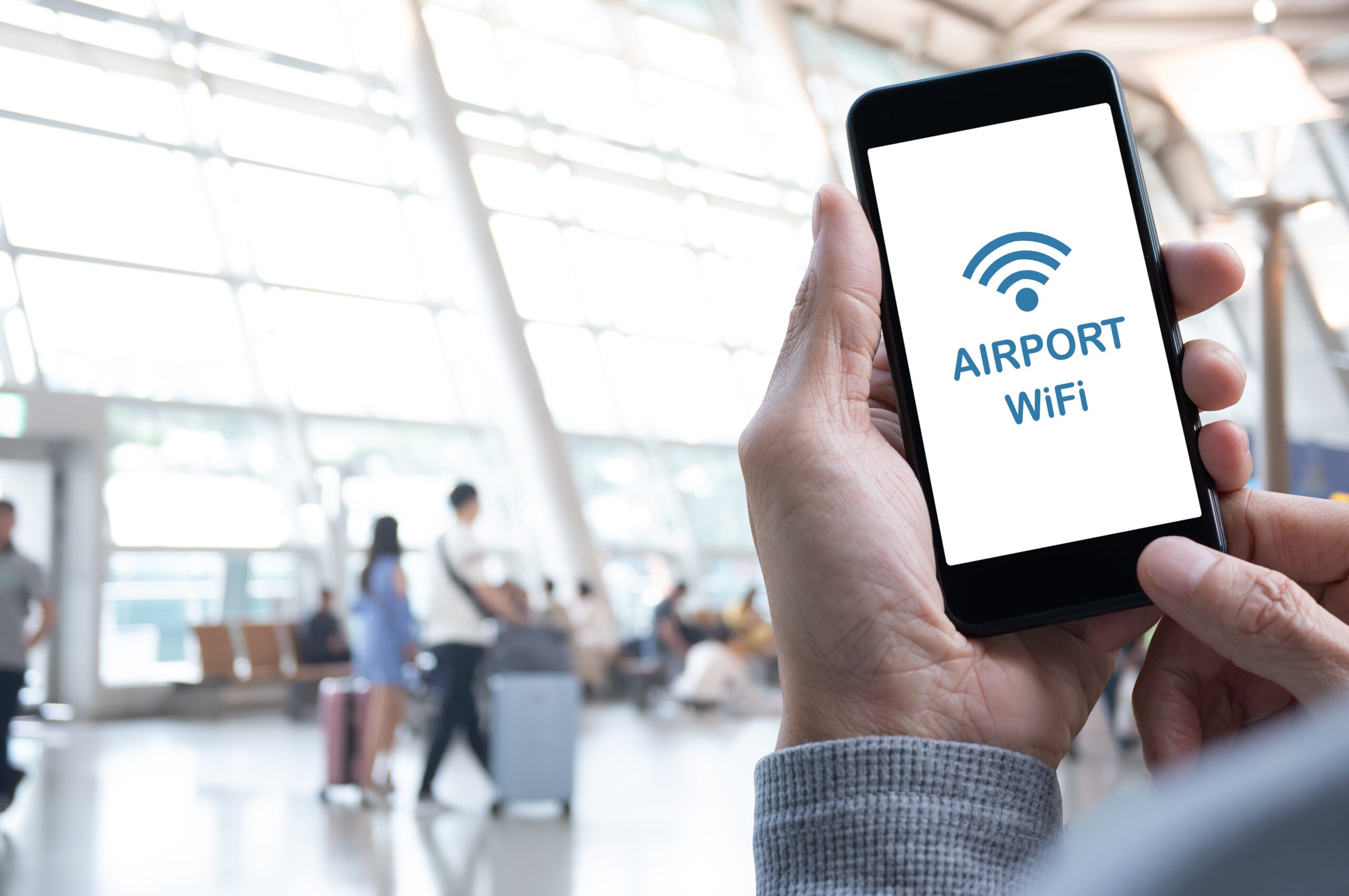 Internet & WiFi in the USA for Tourists (2026 Guide)