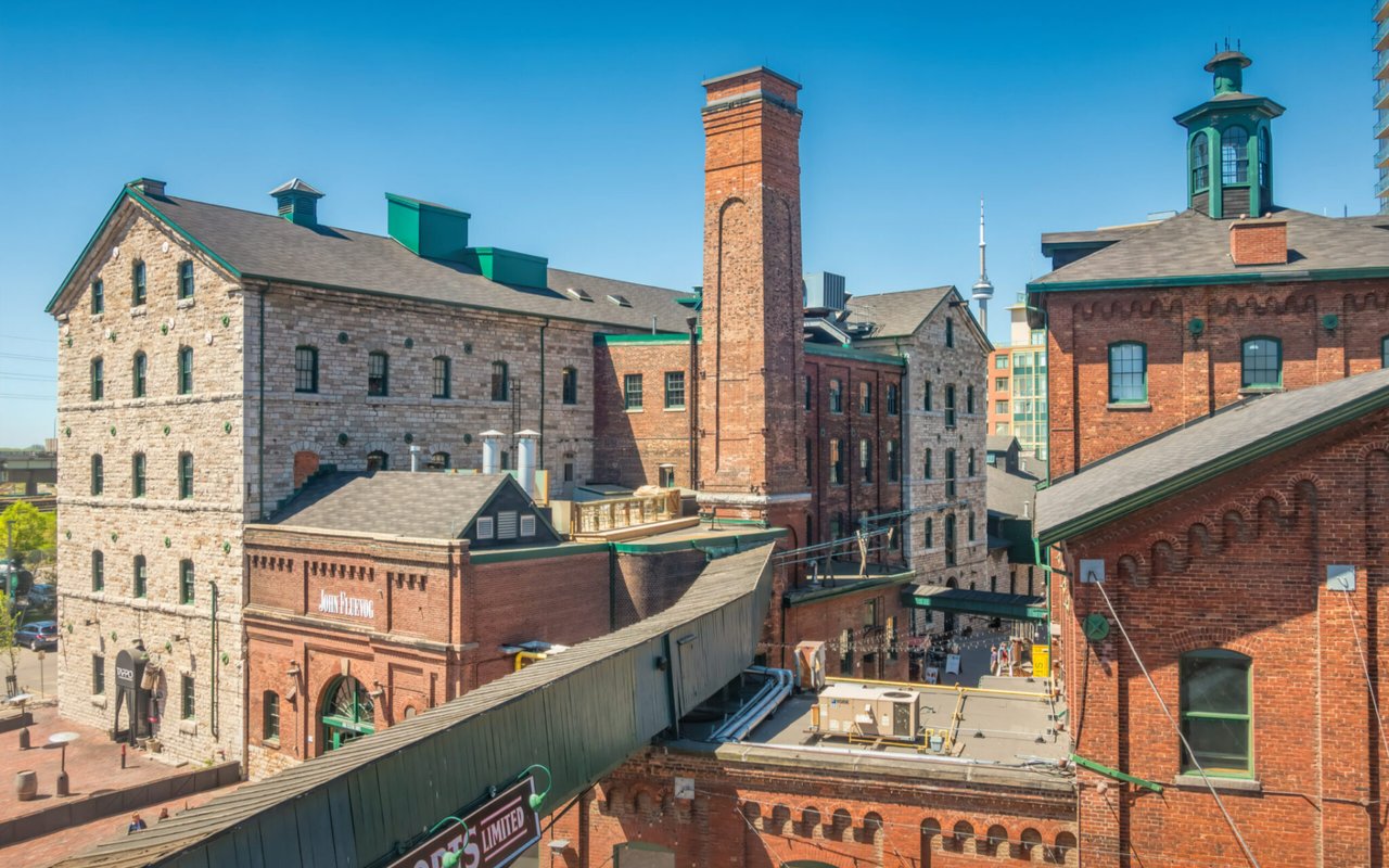 Toronto Travel Guide