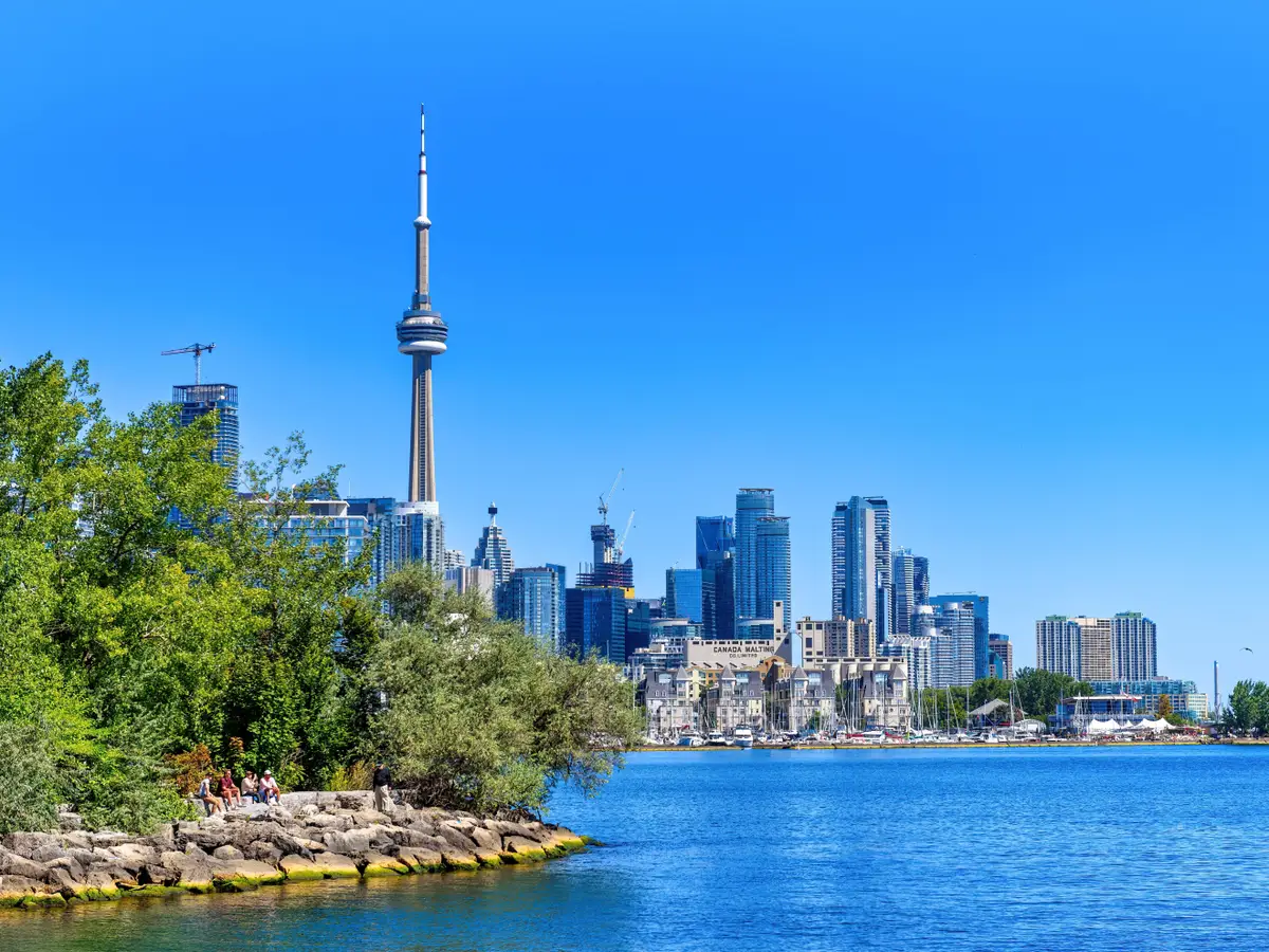 Where to Stay in Toronto – Best Areas & Hotels for Every Traveler